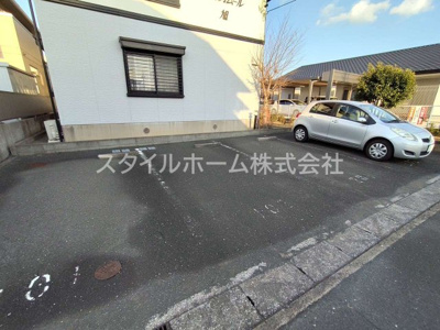 【駐車場】 | ハイカムール旭