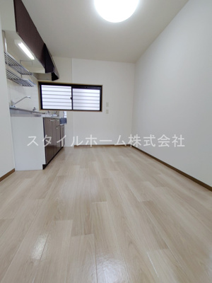 【居間・リビング】 | ハイカムール旭 | 別部屋写真です。