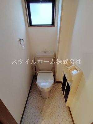 【トイレ】 | ハイカムール旭 | 別部屋写真です。