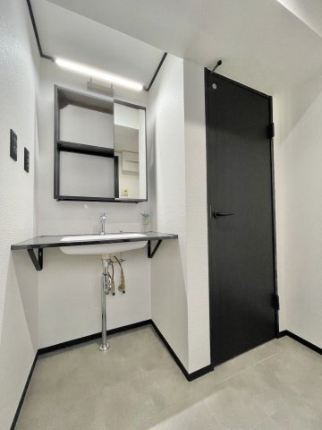 桂ガーデンハイツ　6階の洗面所