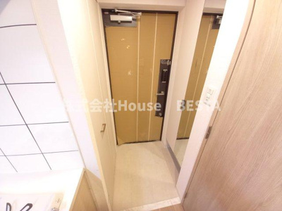 【玄関】 | アドバンス神戸マーレ