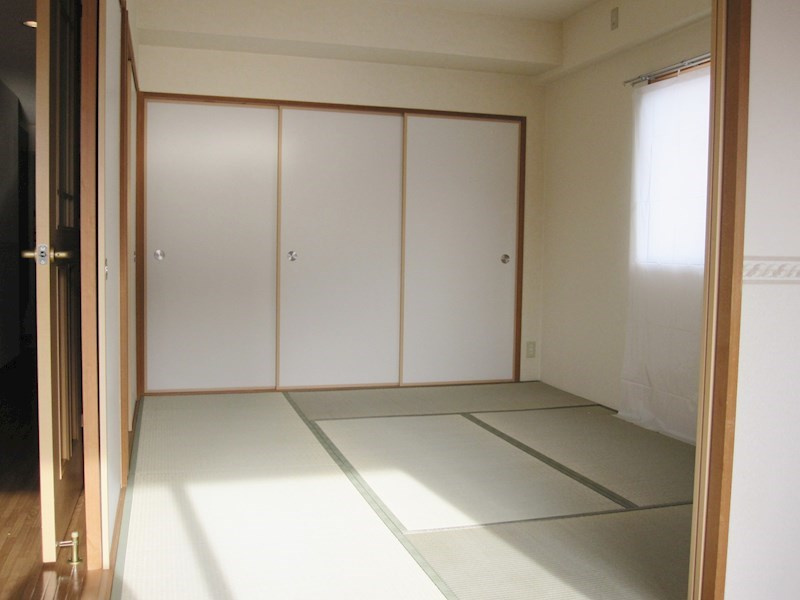 グランカーム和泉中央の和室|和室があれば客間としても活用できます