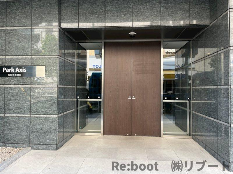 パークアクシス西船橋本郷町のエントランス