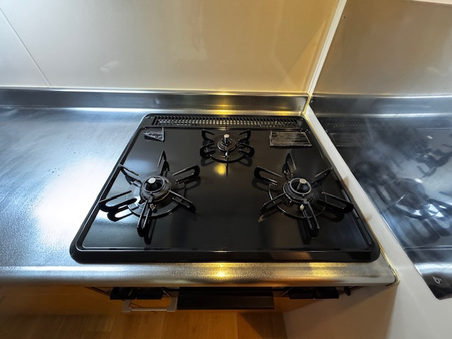 フジウラビルのキッチン|きれいなキッチンです