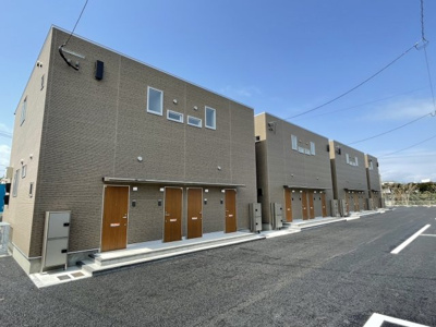 【外観】 | フィラーレ富の原C