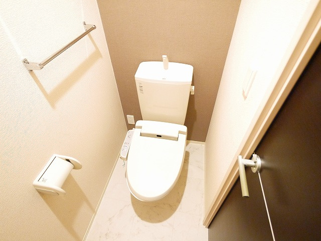 グランパルクⅡのトイレ|落ち着いたトイレです