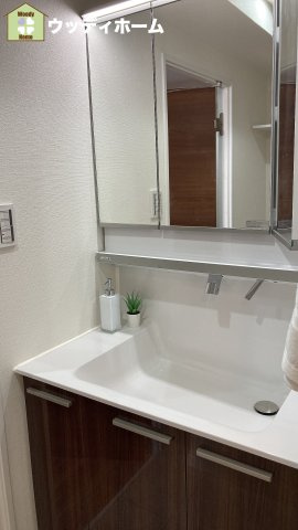 ライオンズマンション武里　中古マンションの独立洗面台