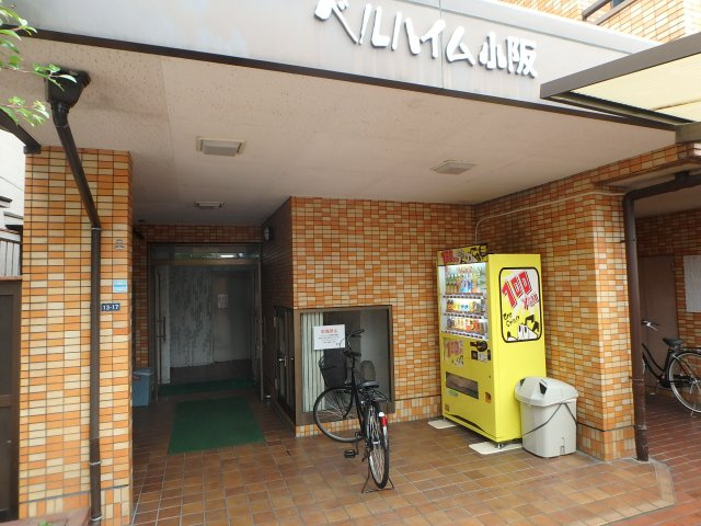 ベルハイム小阪のエントランス
