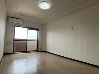 【居間・リビング】 | ラ・ロッシェル