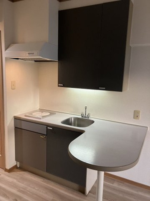 【キッチン】 | モントーレ天神 | 別号室の写真になります。現況優先。