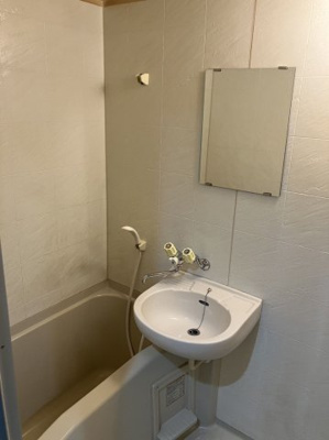 【浴室】 | モントーレ天神 | 別号室の写真になります。現況優先。