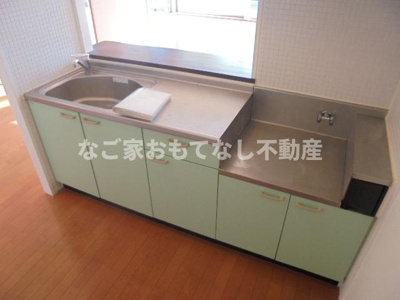 【キッチン】 | ジュネス城町 | ※写真は別号室です