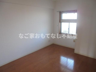 【内装】 | ジュネス城町 | ※写真は別号室です