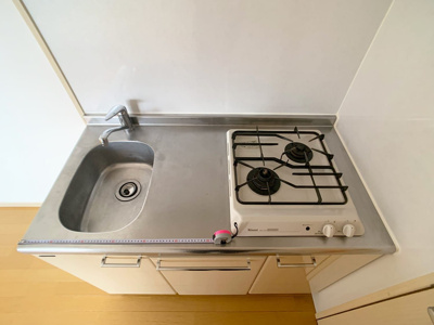 【キッチン】 | PrimoPartire舞鶴 | 別号室の写真になります。現況優先。