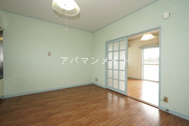 【居間・リビング】 | 戸塚周辺ならアパマンメイトへＬｅｔｓ Ｇｏ ！