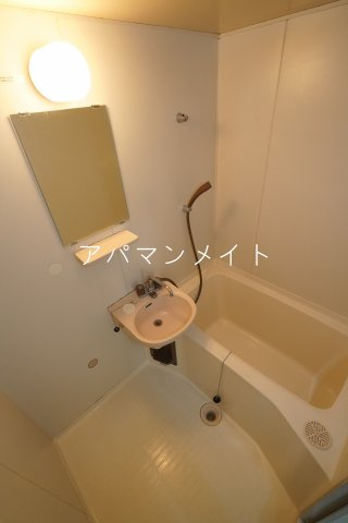 【浴室】 | バストイレ別です