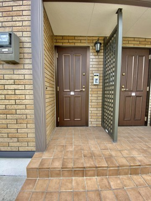 【エントランス】 | シャロット学園南館