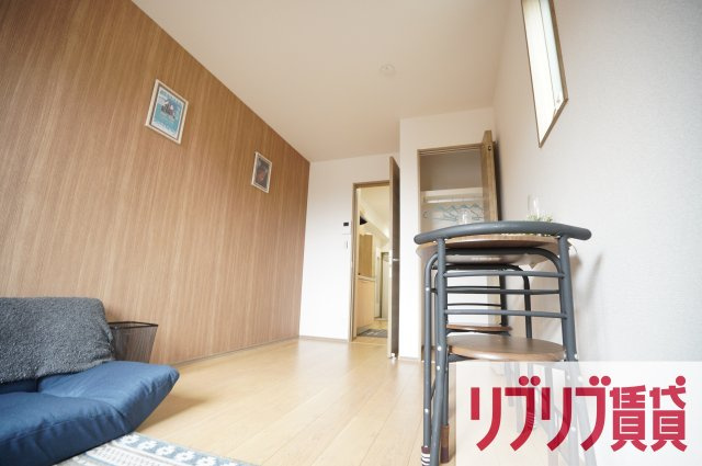 フルラージュ千葉中央の居間・リビング