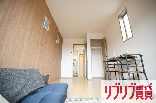 フルラージュ千葉中央の居間・リビング