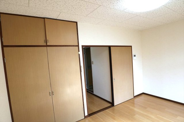 フォーライフの内装