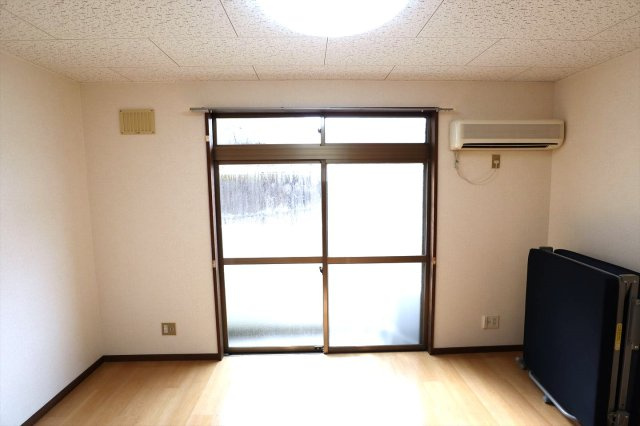 フォーライフの居間・リビング