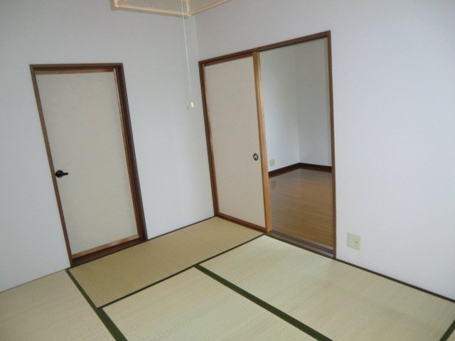 グリーンハイツの和室