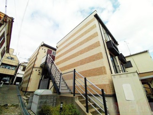 レオパレスフィレンツェ赤坂Ⅰの外観