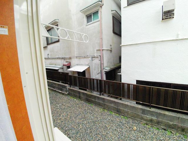 レオパレスアルカディア畑原のバルコニー