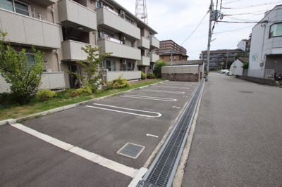 【駐車場】 | ラ ルーチェ天美我堂