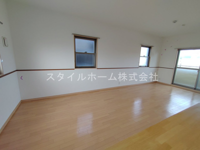 【居間・リビング】 | クレール弐番館