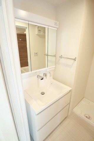 二番館の独立洗面台