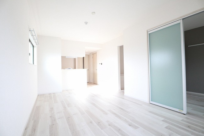 二番館の居間・リビング