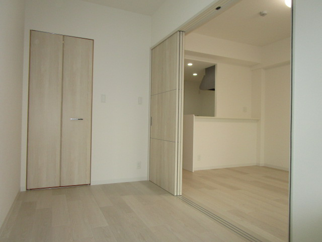 大阪市淀川区新北野１丁目の賃貸マンションの寝室