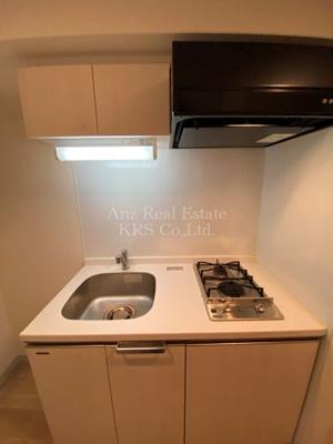 【キッチン】 | エス・キュート京町堀 | 2口ガスコンロ！使いやすいシステムキッチン！