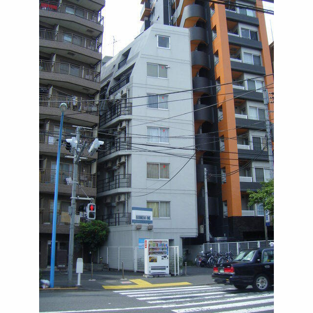 新宿区余丁町のマンションの画像