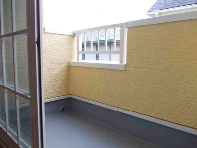 【バルコニー】 | ヴェルサン・アベニュⅡ