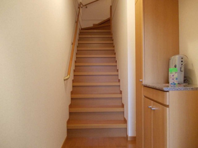 【玄関】 | ヴェルサン・アベニュⅡ