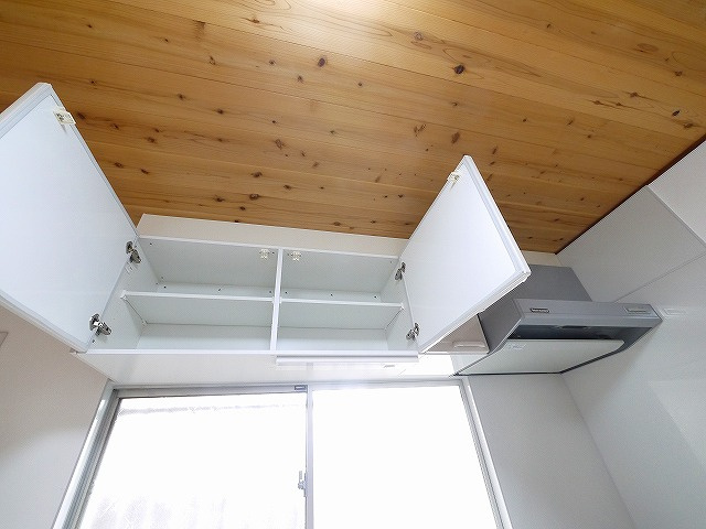 学園南テラスのキッチン