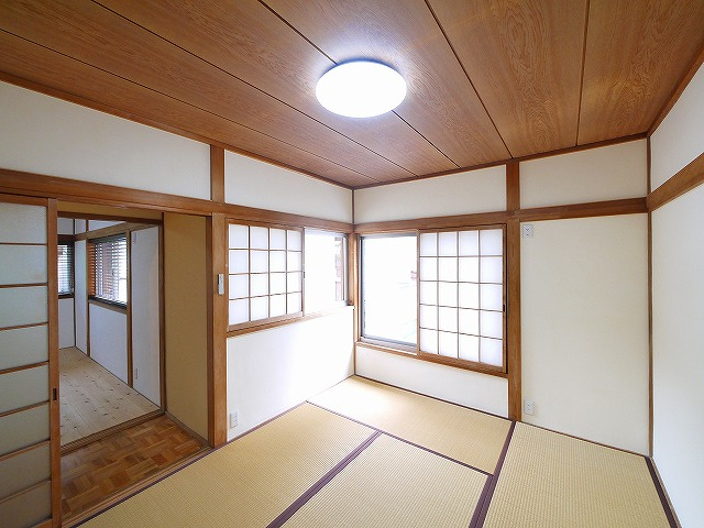 学園南テラスの和室