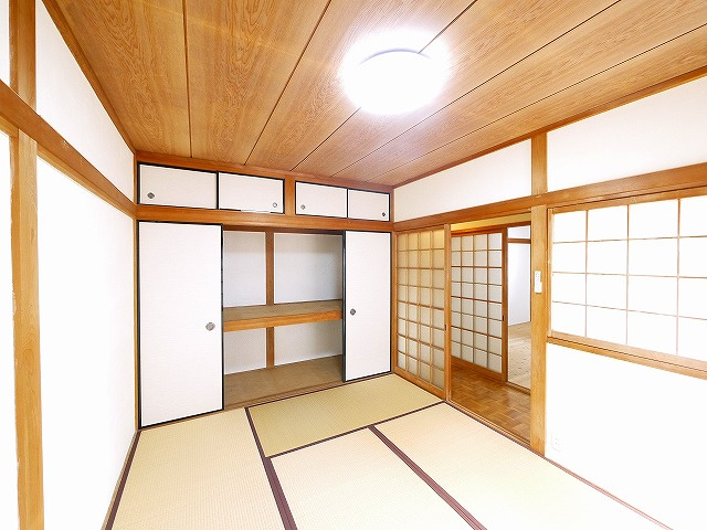 学園南テラスの和室