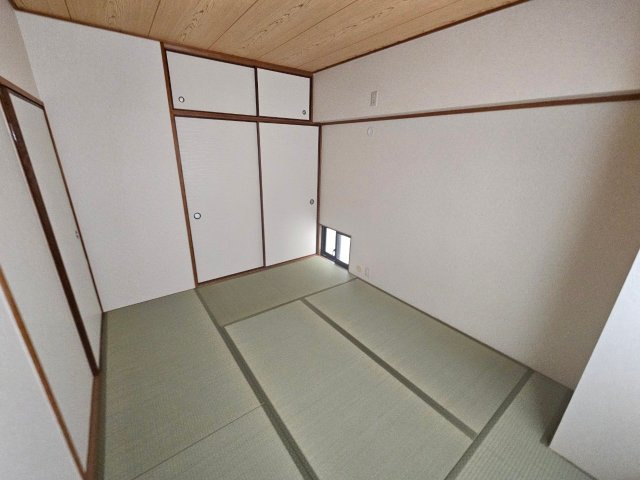 日興甲南スカイマンションの和室