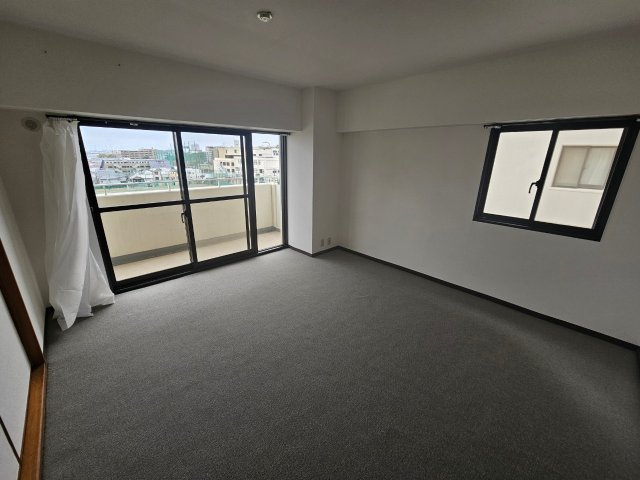 日興甲南スカイマンションの居間・リビング