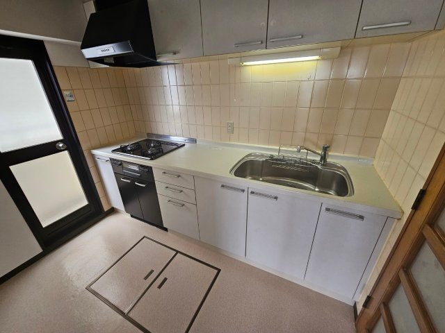 日興甲南スカイマンションのキッチン