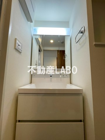 GRAND ECLATの洗面所