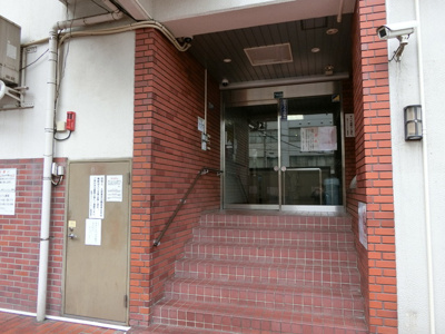 ◆オートロック付きの建物入口◆