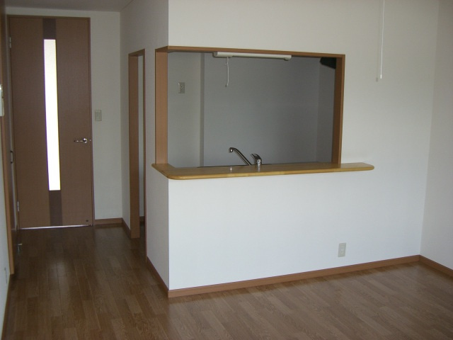 メゾン・ルミナスⅡのキッチン|カウンターキッチン