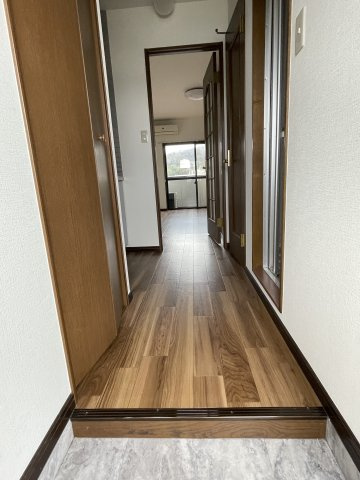 サウスハイツの玄関