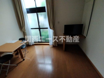 【居間・リビング】 | レオパレスサンモールⅡ