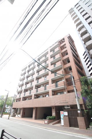 【外観】 | メモリアル博多 | 外観は落ち着いています