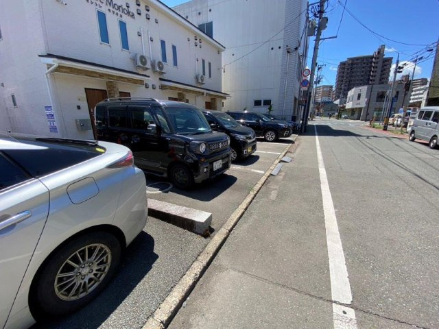 ザ・セントレ盛岡の駐車場